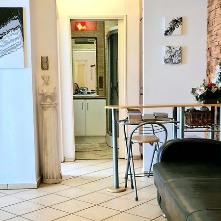 Buda Life Apartment Budapest Eksteriør billede