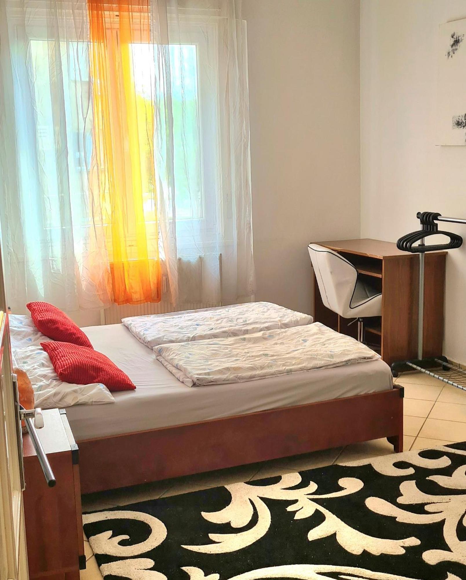 Buda Life Apartment Budapest Eksteriør billede