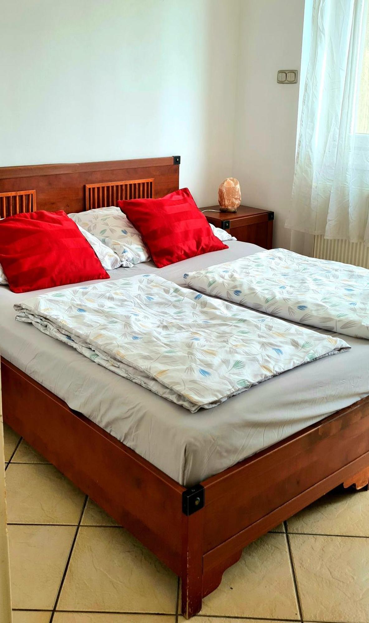 Buda Life Apartment Budapest Eksteriør billede